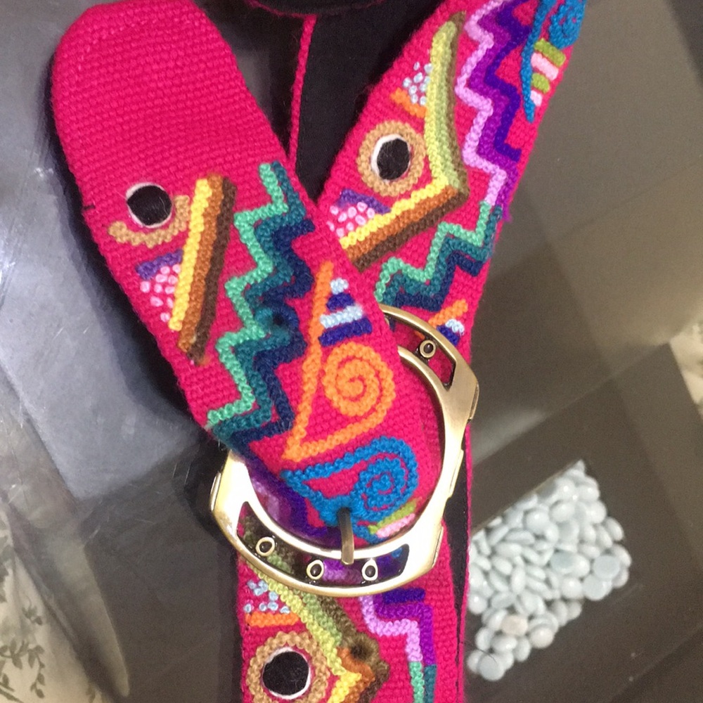 Handmade embroidered BELT - Picture 1 of 8